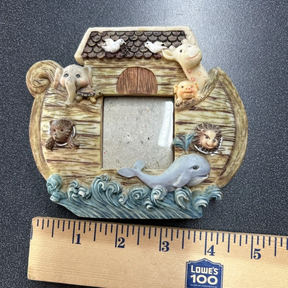 Noah's Ark‎ Picture Frame Nursery Ocean Animals